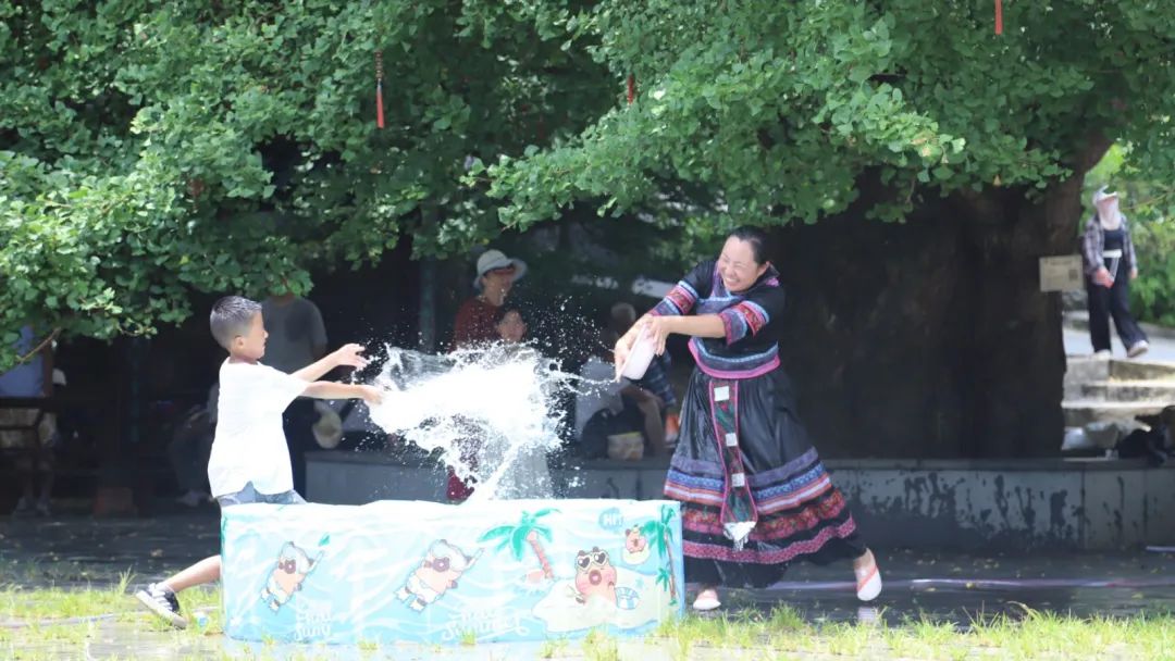 修文縣舉行“山水六屯 詩畫桃源”鄉(xiāng)村振興民俗風(fēng)情文化季活動
